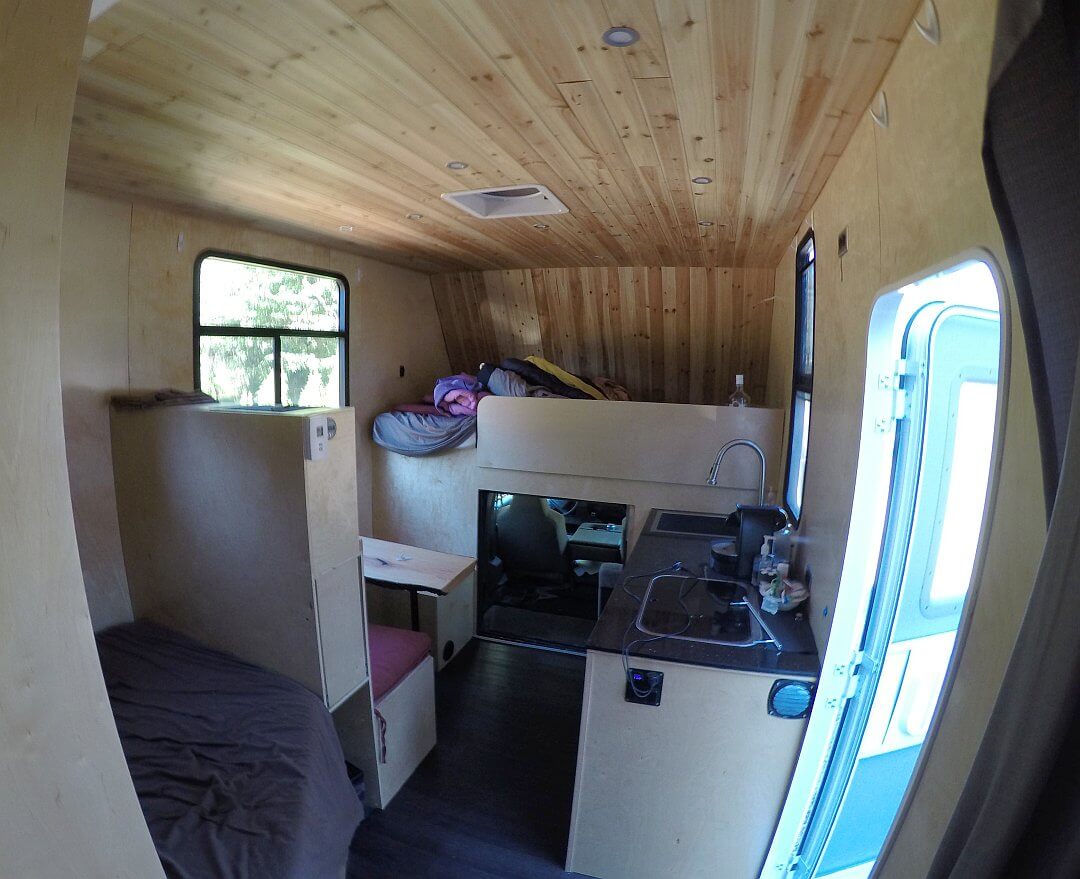 2008 Ford F450 4×4 Pickup Camper