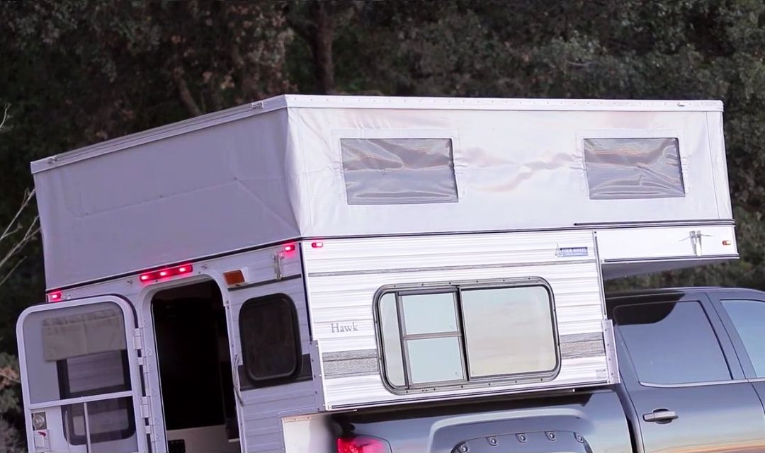 2014 GMC Sierra With Pop Up Camper Shell