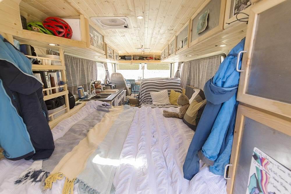 1964 Clark Cortez Motorcoach