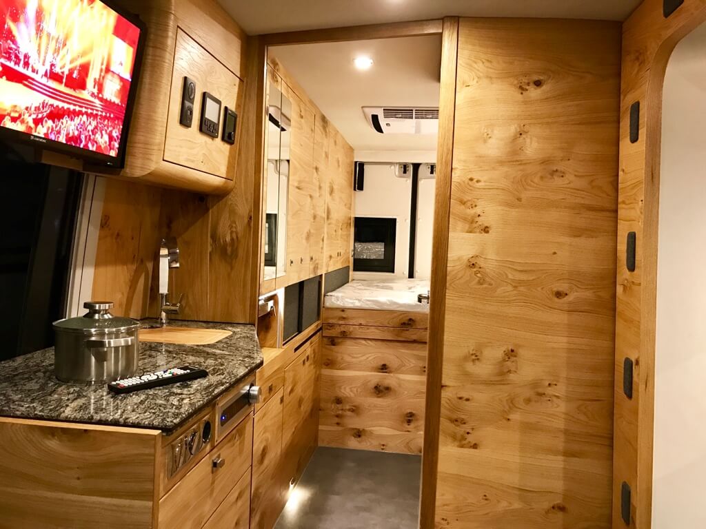 2017 Huenerkopf Slide Out Mercedes Benz Sprinter