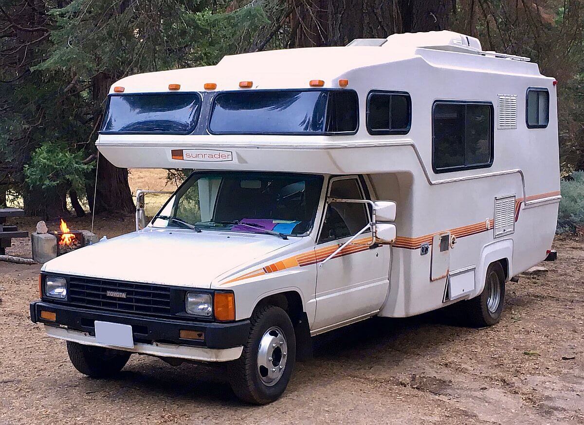 1985 Toyota Sunrader Camper